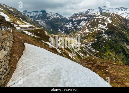 Alpine Mountain Straßen (Grimselpass, Schweiz) Stockfoto
