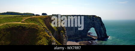 Etretat ist eine Stadt in der Normandie Stockfoto