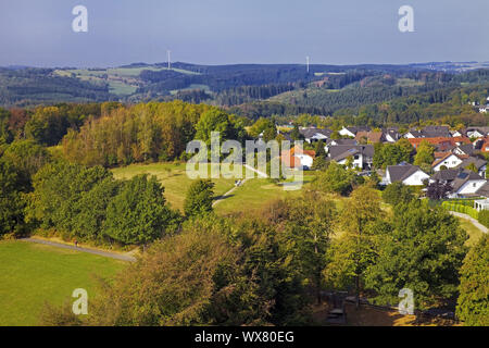 Luftaufnahme von einer Siedlung, Meinerzhagen, Sauerland, Nordrhein-Westfalen, Deutschland, Europa Stockfoto