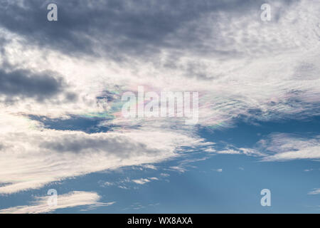 Bunte Wolke am Himmel Stockfoto