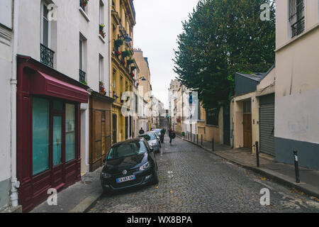 PARIS, Frankreich, 02. Oktober 2018: die Straßen von Montmartre Viertel in Paris. Einer der schönsten Teile der Stadt Stockfoto