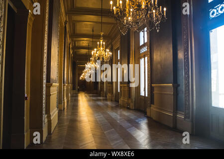 PARIS, Frankreich, 02. Oktober 2018: Die berühmten Oper Garnier und Nationale Akademie der Musik. Stockfoto