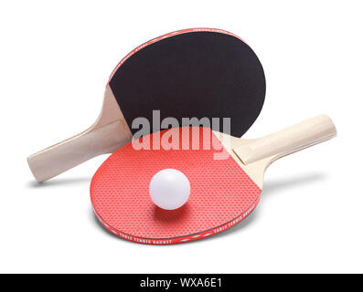 Rot und Schwarz Ping Pong Paddles mit Kugel isoliert auf Weiss. Stockfoto