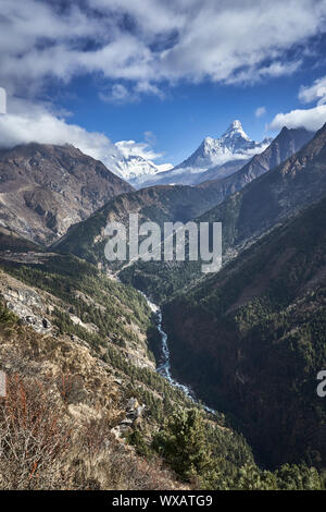 Ama Dablam im Khumbu Tal Stockfoto