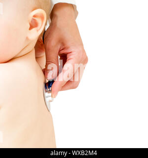 Kinder Arzt Prüfungen Kleinkind mit Stethoskop Stockfoto