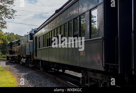 Die Lokomotive der Pkw während der Dampf Woche an Steamtown NHS, Scranton, PA zu ziehen Stockfoto