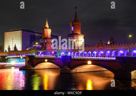 Berlin Festival der Lichter - Oberbaumbrücke Stockfoto