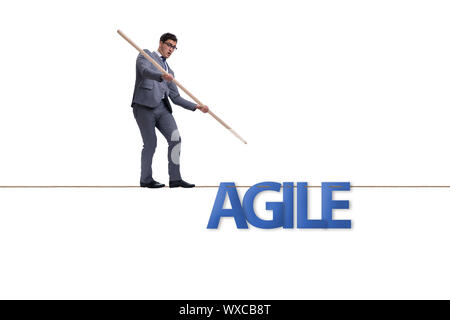 Agile transformation Konzept mit Geschäftsmann auf engen r Stockfoto