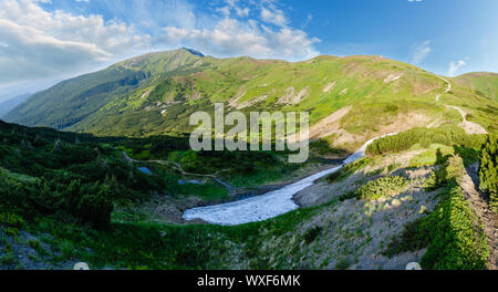 Massiv von Pip Ivan, Karpaten, Chornohora, Ukraine. Stockfoto