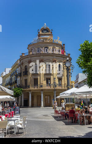 Gallo Azul Gebäude in der historischen Stadt Jerez de la Frontera, Spanien Stockfoto