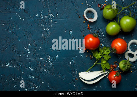 Gemüse Hintergrund. Frisches Gemüse (Knoblauch Stockfoto