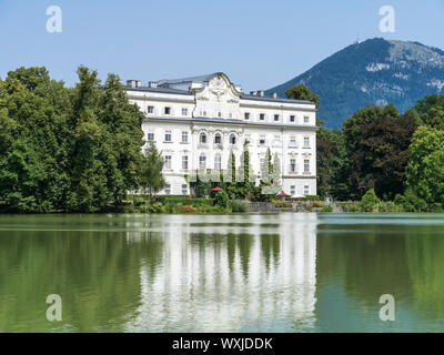 Ein Bild von einem der Schloss Leopoldskron in Salzburg, Österreich Stockfoto