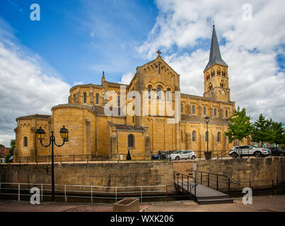 Die Kirche des Heiligen Herzens in Charolles, Burgund, Frankreich am 7. September 2019 Stockfoto