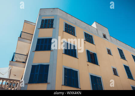 Typische Fassade auf Mallorca, Spanien Stockfoto