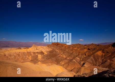 Death Valley Nationalpark Kalifornien Zabriskie point erodierten mudstones Stockfoto