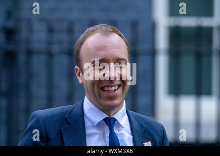 London, Großbritannien. 17 Sep, 2019. Matt Hancock Gesundheit Sekretärin Blätter einer Kabinettssitzung am 10 Downing Street, London Quelle: Ian Davidson/Alamy leben Nachrichten Stockfoto