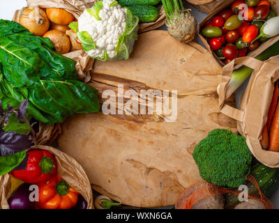 Alkalische Nahrungsmittel über dem Holz- Hintergrund, sauber Essen Stockfoto
