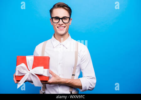 Bereit für Geburtstagsfeier Portrait von gutaussehend, attraktiv, masc Stockfoto