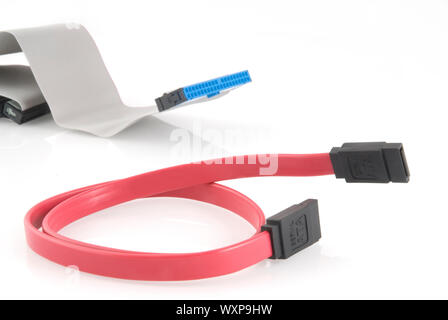 Alte IDE und SATA-Kabel Stockfoto