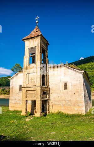 Die Ruinen der alten Kirche im Dorf Bitola Bitola in Mazedonien Stockfoto