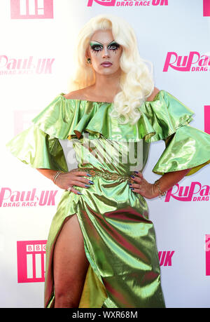 Kristall an der RuPaul Beschleunigungsrennen Premiere, Bloomsbury, London. Stockfoto