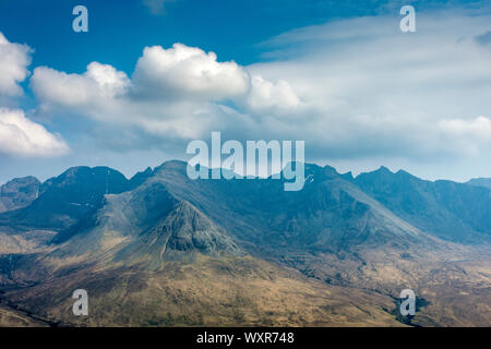 Die cuillin Bergen über Glen Spröde, vom Gipfel eines Cruachan, Minginish, Isle of Skye, Schottland, Großbritannien Stockfoto