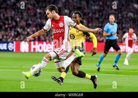 AMSTERDAM, 17-09-2019 JohanCruyff Arena, Champions League Fußball Saison 2019 / 2020. Ajax-player Nico Tagliafico während des Spiels Ajax-Lille. Stockfoto