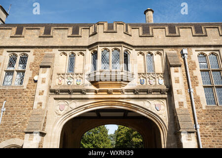 Charterhouse School, einem historischen Boarding School in Surrey, UK. Dieses Gebäude ist Brooke Hall, dient als Aufenthaltsraum für das Personal. Stockfoto