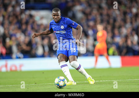 London, Großbritannien. 17 Sep, 2019. 17.September 2019, Stamford Bridge, London, UEFA Champions League, Chelsea vs Valencia: Kurt Zouma (15) von Chelsea Credit: Romena Fogliati/News Bilder Credit: Aktuelles Bilder/Alamy leben Nachrichten Stockfoto