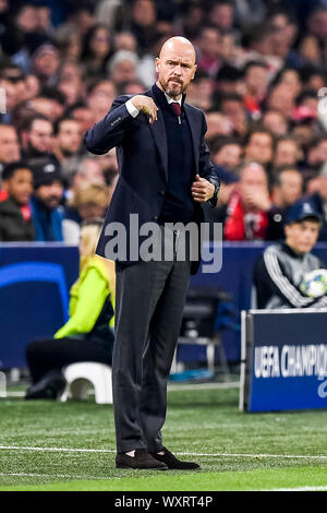AMSTERDAM, 17-09-2019 JohanCruyff Arena, Champions League Fußball Saison 2019 / 2020. Ajax Trainer Erik 10 Hag während des Spiels Ajax-Lille. Stockfoto