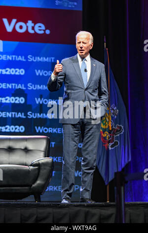 Der ehemalige Vizepräsident Joe Biden und Präsidentschaftskandidat spricht an der AFL-CIO Gipfel des Präsidenten an der Philadelphia Convention Center in Philadelphia, Pennsylvania, USA Credit: Don Mennig/Alamy leben Nachrichten Stockfoto