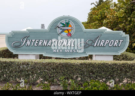 Key West, Florida - April 5, 2019: Zeichen der Key West Airport (EYW) in den Vereinigten Staaten. Stockfoto