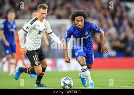 London, Großbritannien. 17 Sep, 2019. 17.September 2019, Stamford Bridge, London, UEFA Champions League, Chelsea vs Valencia: William (10) von Chelsea Credit: Romena Fogliati/News Bilder Credit: Aktuelles Bilder/Alamy leben Nachrichten Stockfoto