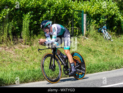 Bosdarros, Frankreich - 19 Juli, 2019: Der österreichische Radprofi Patrick Konrad von Team Bora-Hansgrohe reiten während der Stufe 13, Einzelzeitfahren, von Le Tou Stockfoto