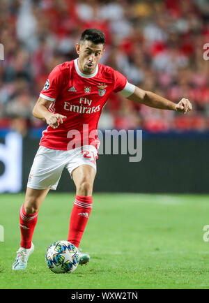 Lissabon, Portugal. 17 Sep, 2019. Fussball: Champions League, Benfica Lissabon - RB Leipzig, Gruppenphase, Gruppe G, 1.Spieltag im Estadio da Luz. Player Pizzi von Benfica auf dem Ball. Kredite: Jan Woitas/dpa-Zentralbild/dpa/Alamy leben Nachrichten Stockfoto