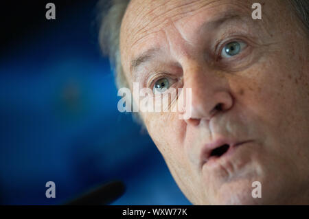 Berlin, Deutschland. 18 Sep, 2019. Basketball: Bundesliga, Saison kick-off-Pk Alba Berlin, Aito Garcia Reneses, Trainer von Alba Berlin, auf der Pressekonferenz der Credit: Tom Weller/dpa/Alamy leben Nachrichten Stockfoto