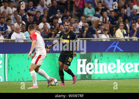 Mailand, Italien. 17.September 2019. Champions League 2019-20 Gruppe F. FC Internazionale vs SK Slavia Praha. Valentino Lazaro des FC Internazionale. Stockfoto