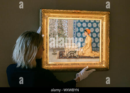 LONDON, Großbritannien - 18 September: junge Frau liest von Osman Hamdi Bey 1880 gemalt. Schätzung GBP 600,000-800,000 bei Bonhams Credit: Amer ghazzal/Alamy leben Nachrichten Stockfoto