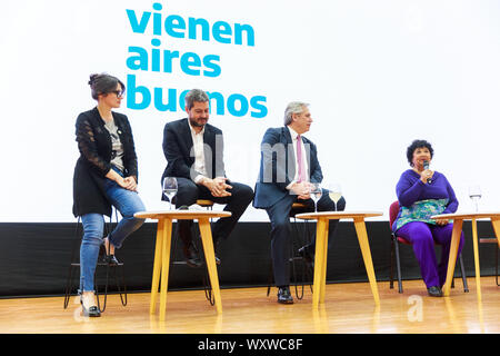 Alberto Fernández y Matías Lammens presentaron' Buenos Aires Ciudad del Conocimiento' Stockfoto