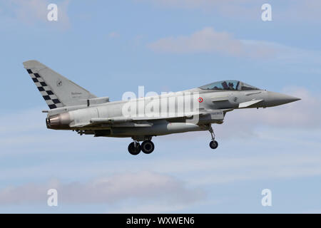 Italienische Luftwaffe Eurofighter EF-2000 Landung an RAF Waddington während der Übung Cobra Krieger. Stockfoto