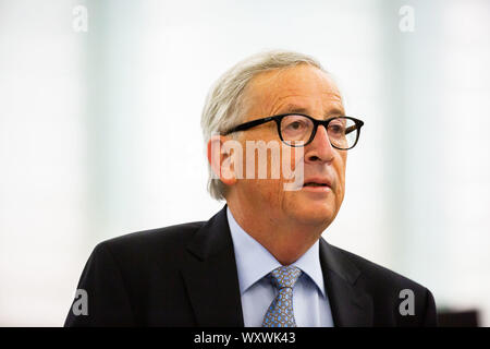 18. September 2019, France (Frankreich), Straßburg: Der Präsident der Europäischen Kommission, Jean-Claude Juncker, wird an der Plenarsitzung des Europäischen Parlaments. Während der Sitzung der EU-Parlament, die Abgeordneten debattieren die Brexit. Der Präsident der EU-Kommission, Jean-Claude Juncker will über sein Treffen mit dem britischen Premierminister Boris Johnson zu informieren. Eine Auflösung ist auch, die zur Abstimmung gestellt werden. Foto: Philipp von Ditfurth/dpa Stockfoto