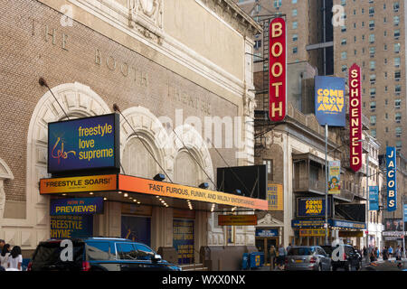 "Freestyle Liebe Supreme' Festzelt am Stand Theater, Broadway, Times Square, New York Stockfoto