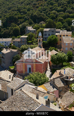 Nonza Bergdorf und l'église Santa-Giulia im Departement Haute-Corse Cap Corse im Norden Korsika Frankreich. Stockfoto