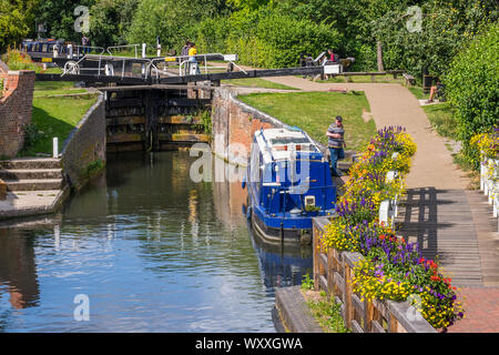 Der Kanal in Newbury Berkshire GROSSBRITANNIEN Stockfoto