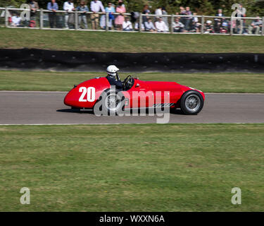 Alexander Van der Lof fährt einen 1950er Ferrari 340 Am 2019 Goodwood Revival Stockfoto