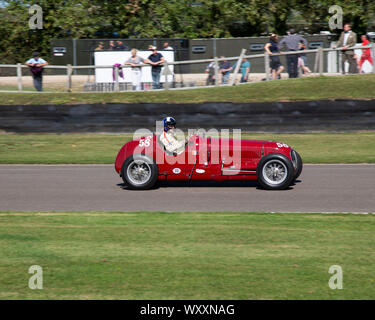 Italien 1936 Maserati 6 CM einsitzigen Rennwagen am 2019 Goodwood Revival Meeting Stockfoto