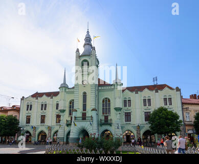 Mukachevo: Rathaus, transkarpatischen Oblast Transkarpatien, Gebiet Kiew, Ukraine Stockfoto