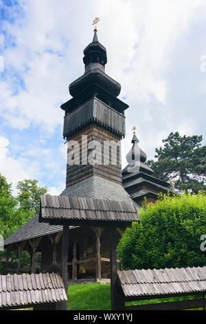 Ushgorod, Ungwar: Holz- Kirche St. Michael, vom Shelestove Dorf, ein klassisches Beispiel der Folklore Lemken Architektur in Karpaten Ruthenia, M Stockfoto