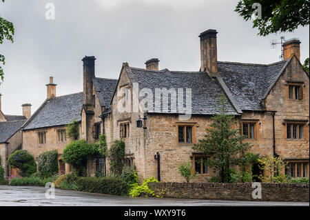 Stanton ist ein Dorf in den Cotswolds Bezirk von Gloucestershire und ist vollständig von Cotswold Stein gebaut, ein Honigfarbener Jura Kalkstein Stockfoto