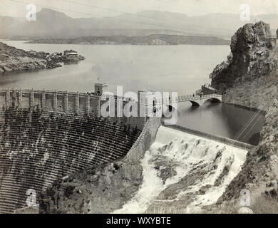 Theodore Roosevelt Dam und Lake, Arizona, USA, Foto: McCulloch, Phoenix, Arizona, 1916 Stockfoto